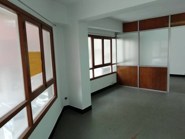 Oficina en Alquiler en Rúa Juan González Rodríguez, 2 en Riazor - Visma