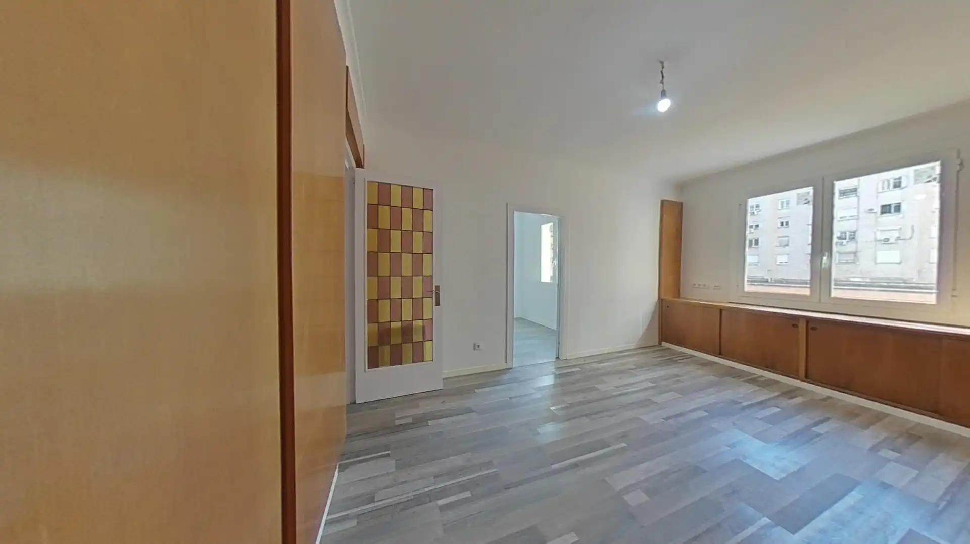 Flat for sale in C/ Corsega, imagen 2
