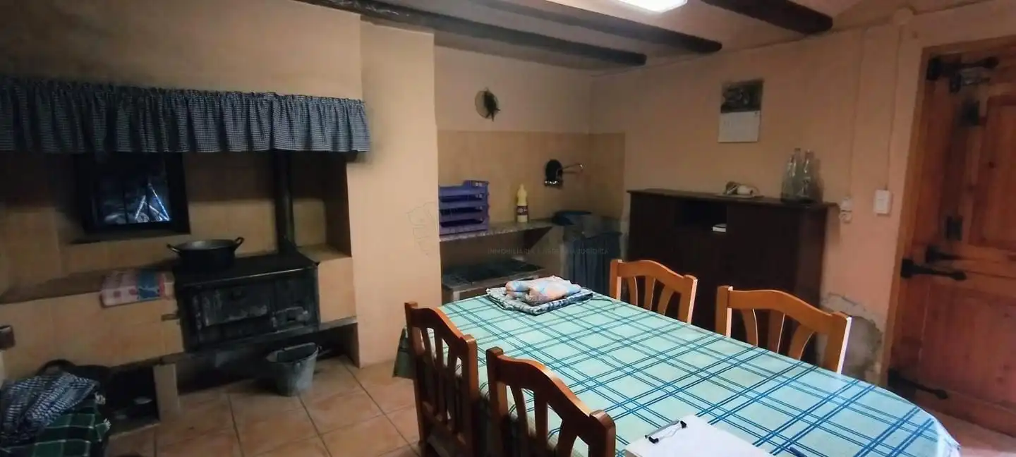 Cuina de Finca rústica en venda en Tortosa amb Jardí privat i Moblat