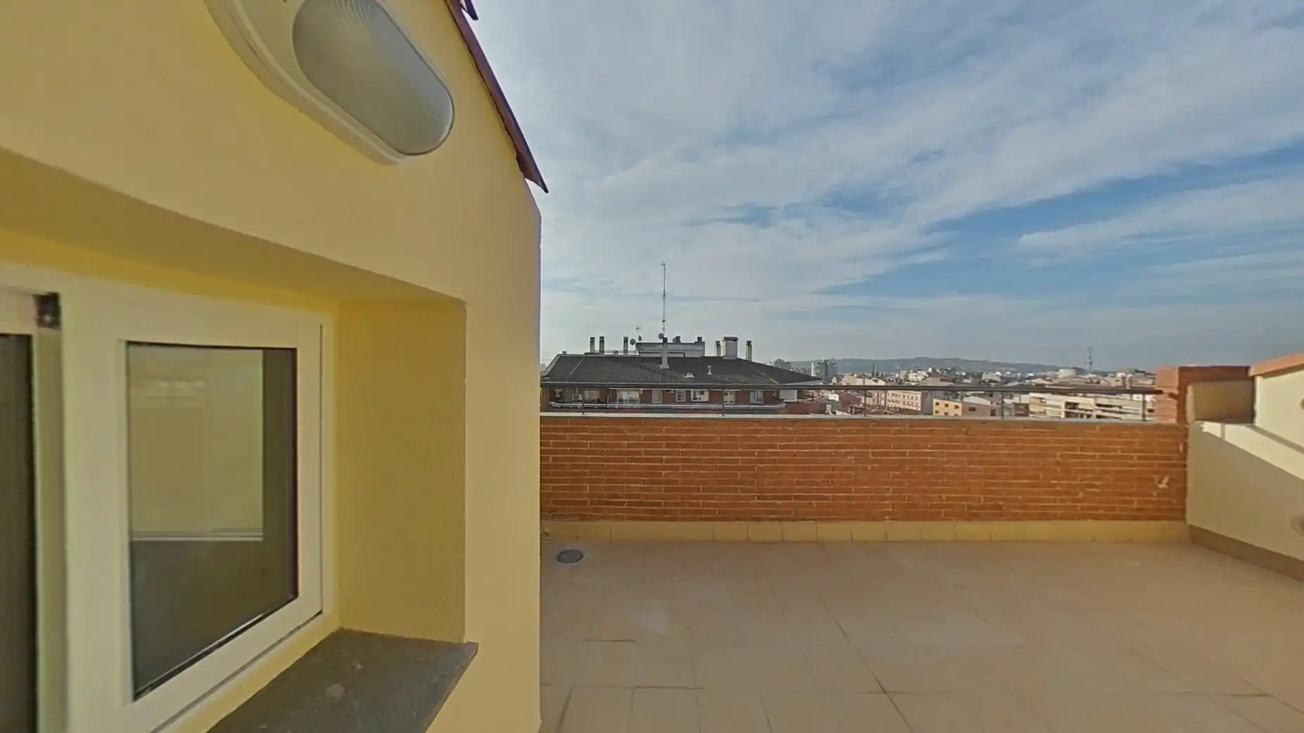 Piso en venta en Av Abat Marcet, Zona Esportiva