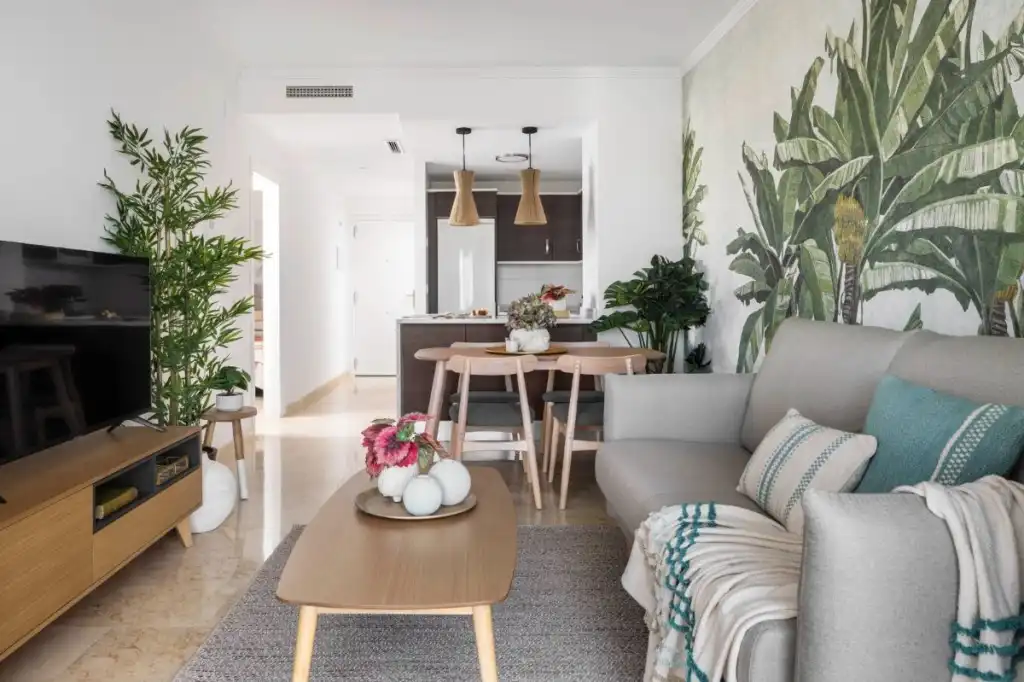 Sala d'estar de Apartament en venda en Manilva amb Aire condicionat, Jardí privat i Terrassa