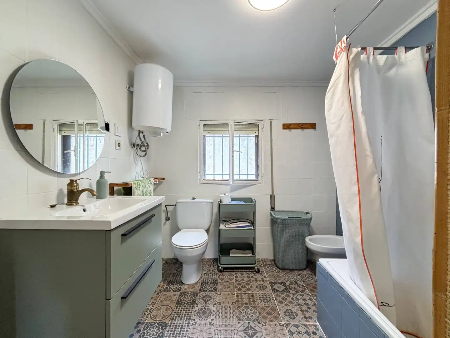 Bathroom of Houses for sale in Marines  with Air Conditioner, Terrace and Furnished