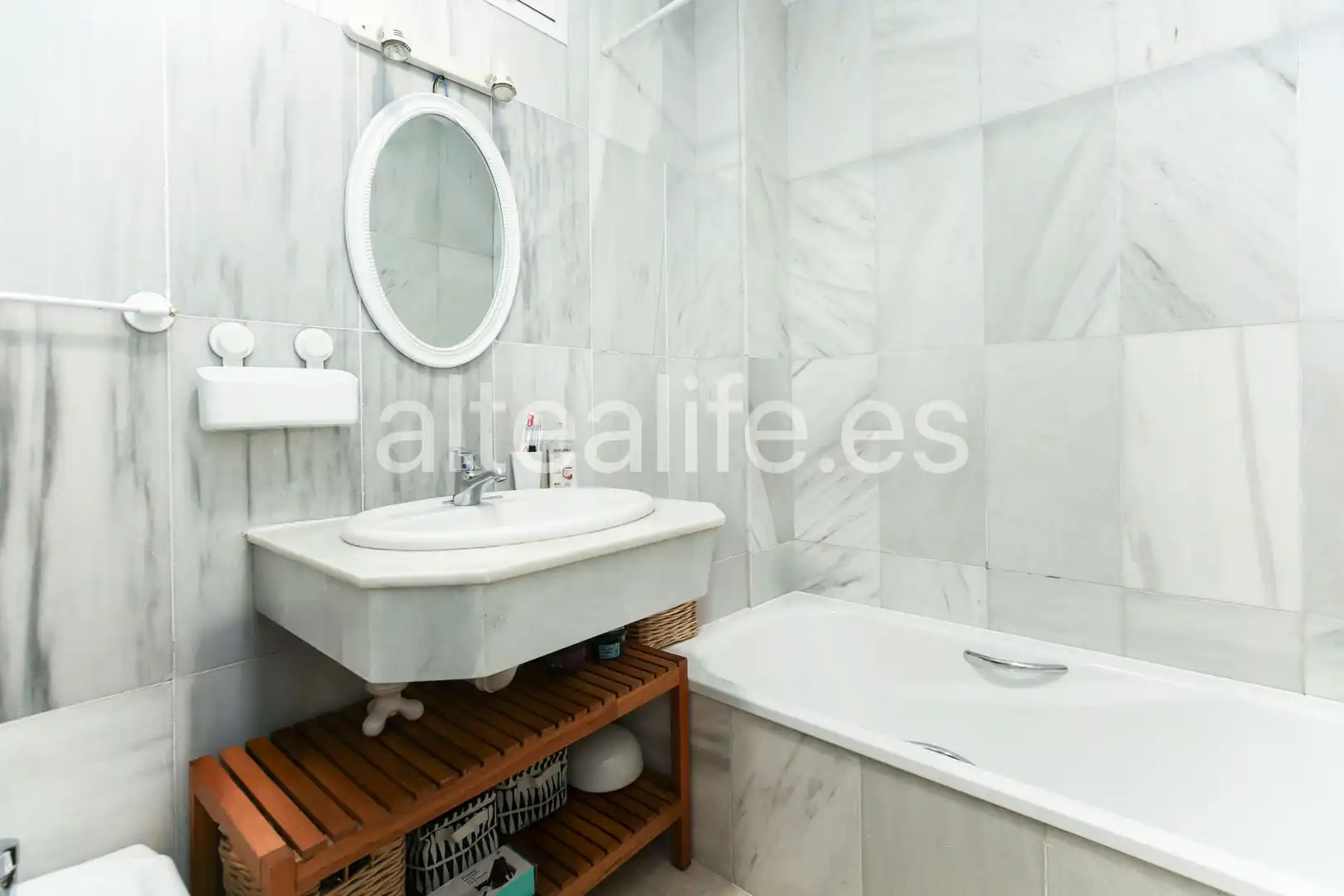Bathroom of Apartments for sale in Altea  with Air Conditioner, Heating and Private garden