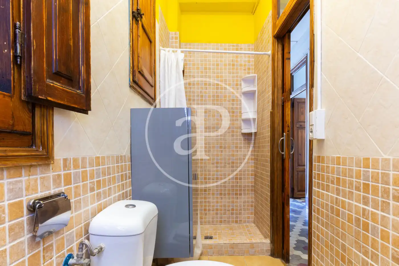 Flat with terrace to rent in C/ de la Corona, imagen 23