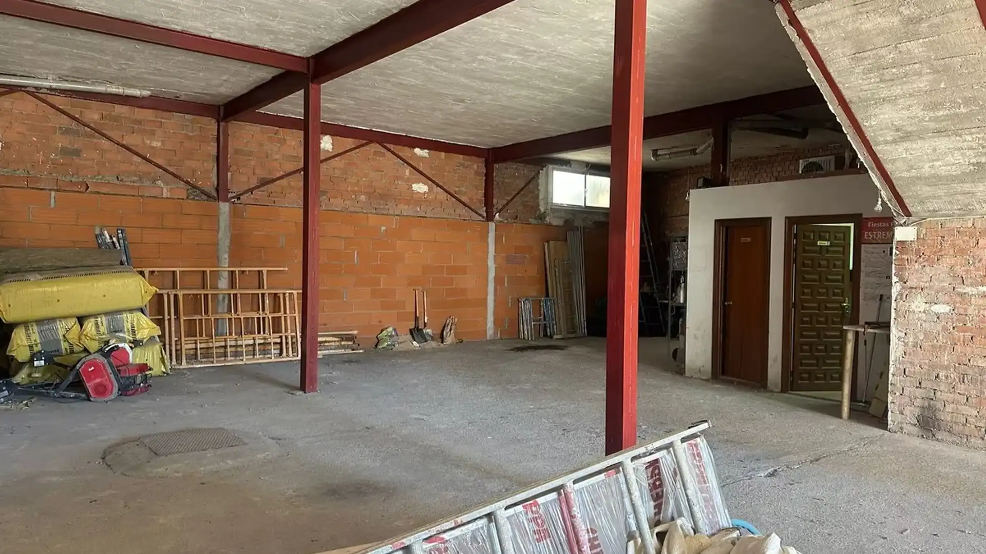 Local en venda a Plaza de Puerta de Viñas, Estremera