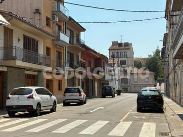 Casa con balcón en venta en Colomer