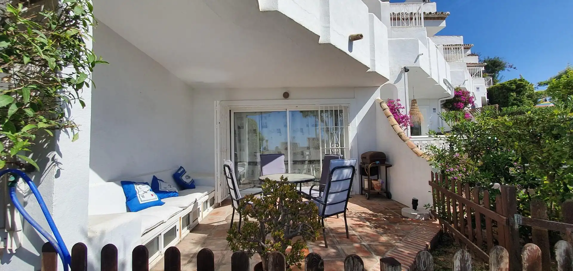 Terrassa de Casa adosada en venda en Mijas amb Jardí privat, Terrassa i Traster