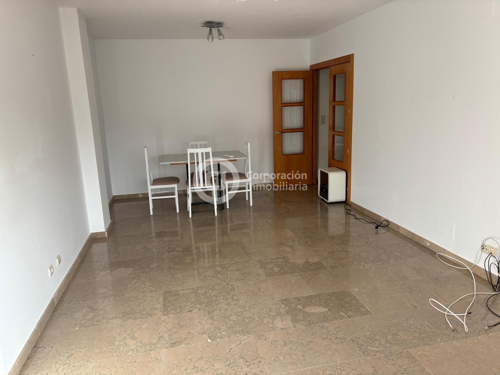 Menjador de Apartament en venda en Lorca amb Calefacció, Terrassa i Balcó