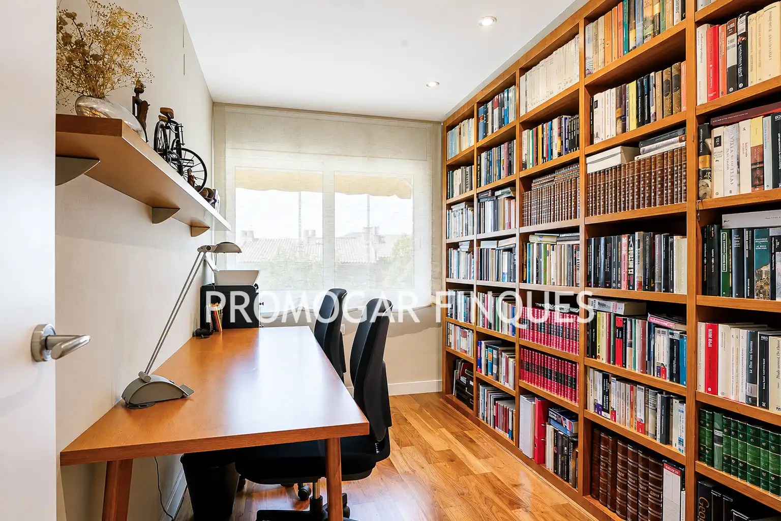 Maisonette zum Verkauf in Sant Feliu de Llobregat mit Klimaanlage, Heizung und Privatgarten