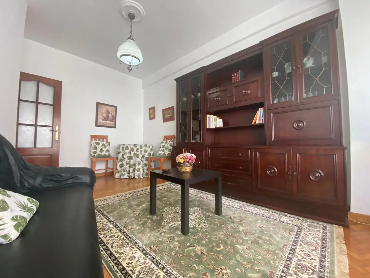 Wohnzimmer von Wohnung zum Verkauf in Betanzos