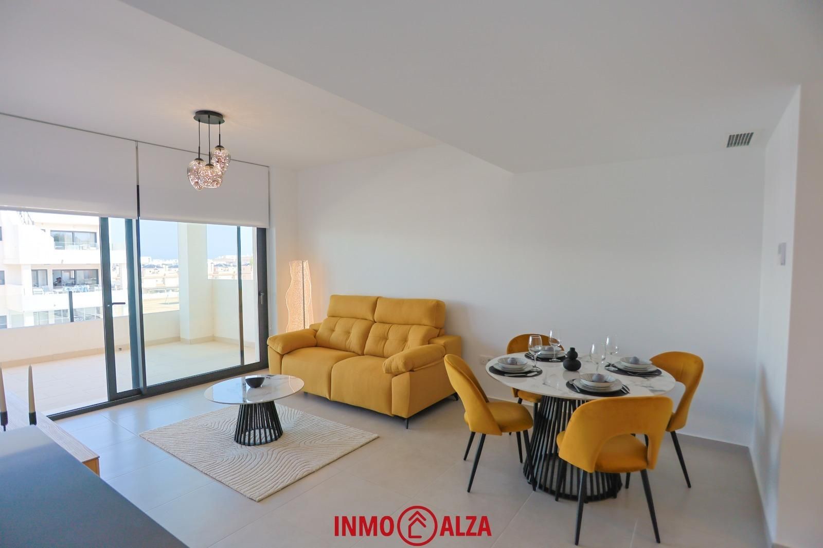Sala d'estar de Apartament en venda en Alicante / Alacant amb Aire condicionat, Terrassa i Piscina comunitària