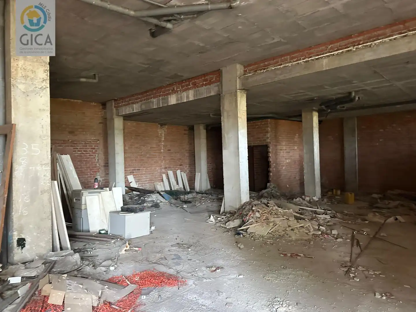 Gewerbefläche zum Verkauf in Avenida de Oceanía, imagen 8