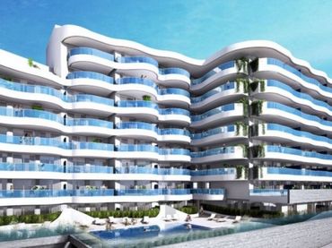 Ático con balcón en venta en Puerto Deportivo