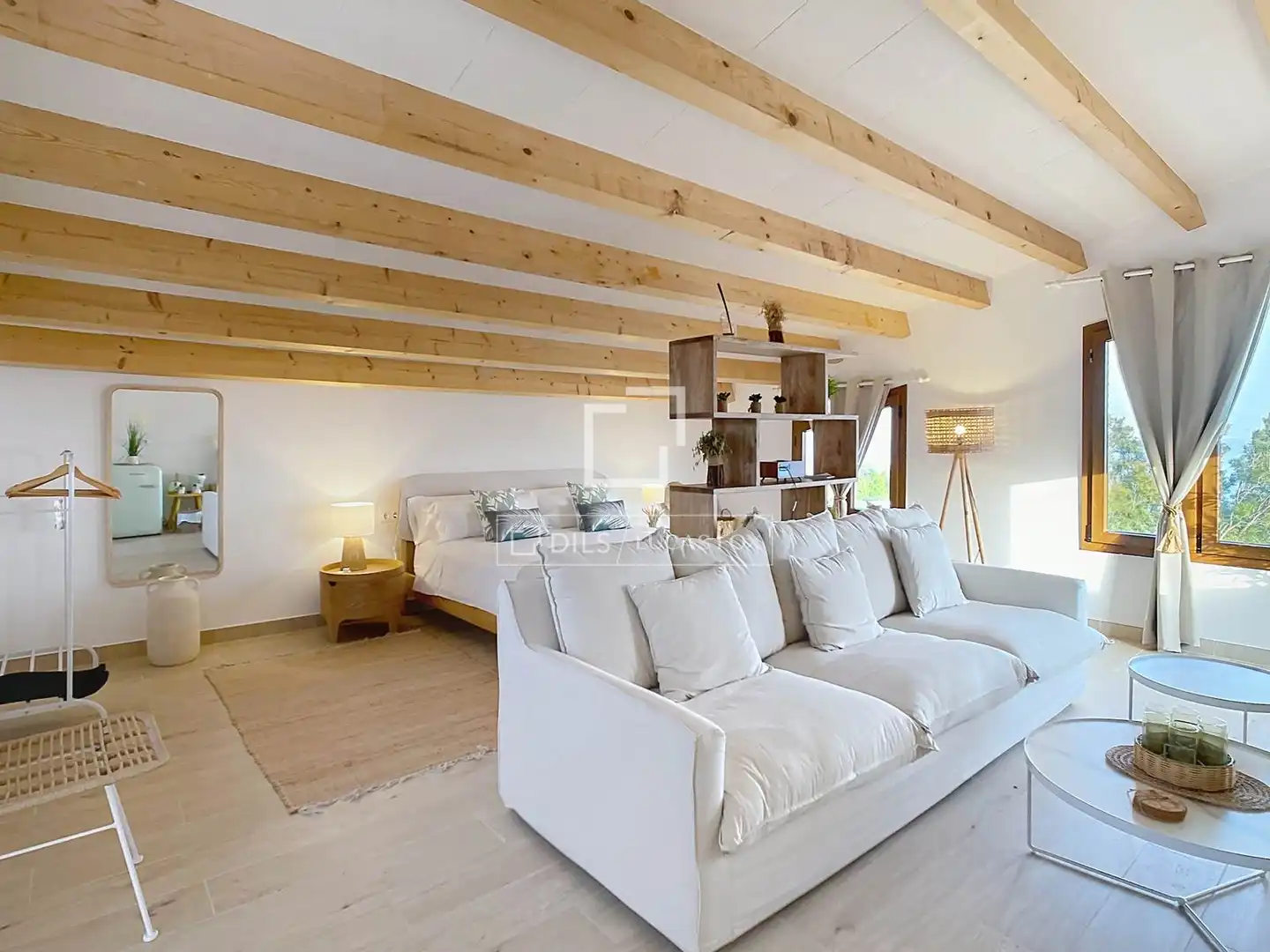 Sala d'estar de Casa o xalet de lloguer en Lloret de Mar amb Aire condicionat, Calefacció i Jardí privat