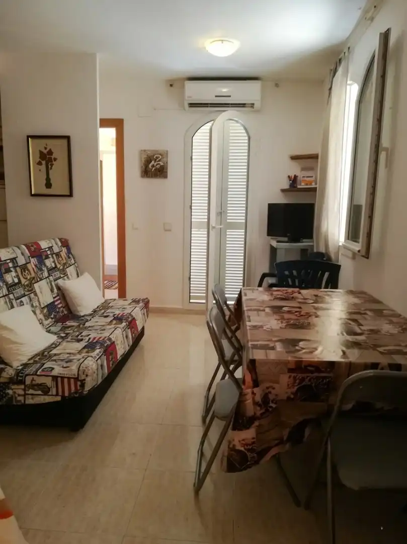 Sala d'estar de Estudi en venda en Mont-roig del Camp amb Piscina comunitària