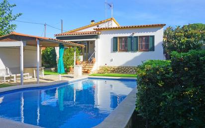 Piscina de Casa o xalet en venda en L'Escala amb Aire condicionat i Piscina