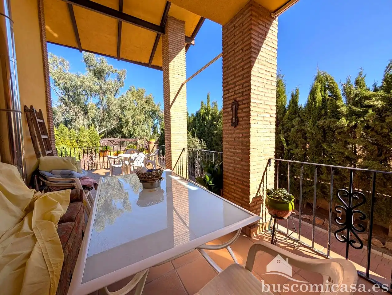 Terrassa de Casa o xalet en venda en Linares amb Aire condicionat, Jardí privat i Terrassa