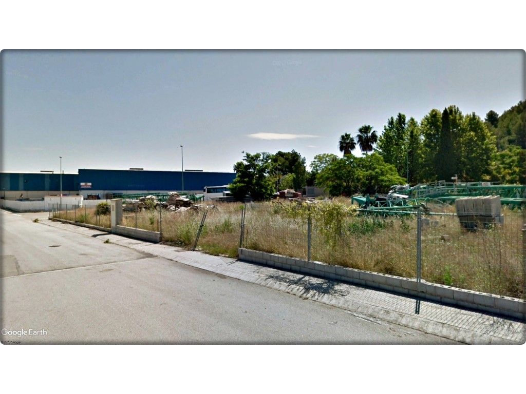 Terreny industrial en venda en Potries