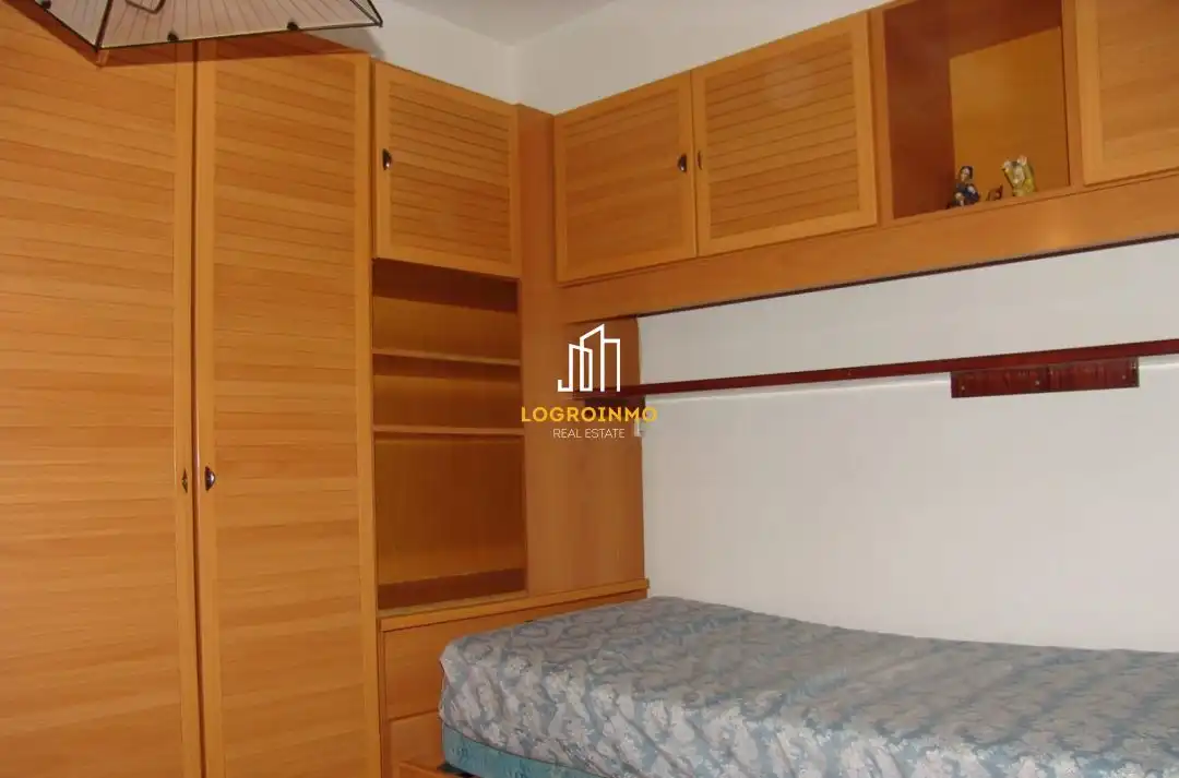 Bedroom of Flat for sale in  Logroño  with Heating, Terrace and Balcony