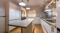 Cuina de Casa o xalet en venda en  Almería Capital amb Aire condicionat i Terrassa