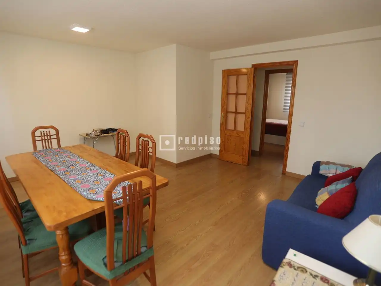 Habitación de Edificio en venta en Madrid