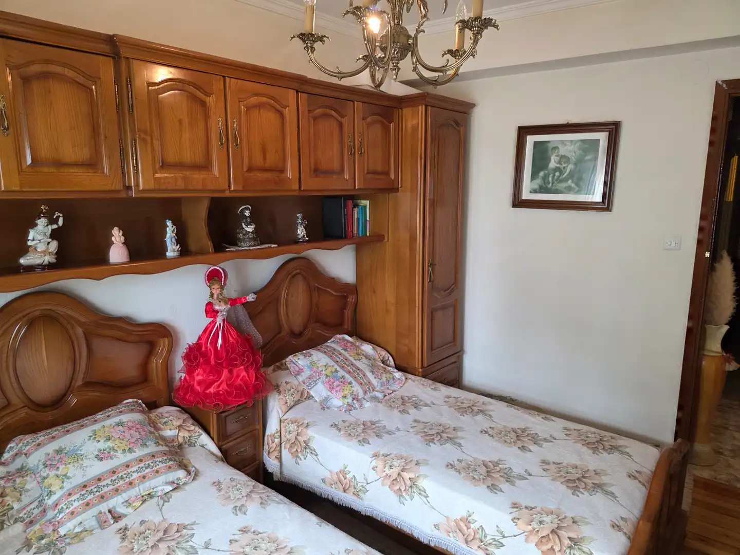 Habitación de Piso en venta en Vilalba con Calefacción, Trastero y Amueblado