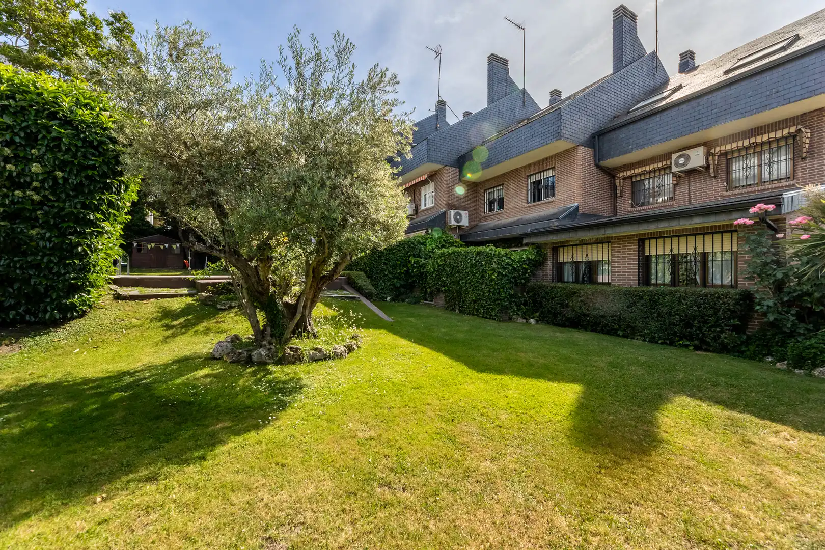 Garten von Haus oder Chalet zum Verkauf in Pozuelo de Alarcón mit Klimaanlage, Heizung und Privatgarten