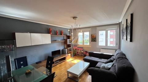 Foto 3 de Piso en venta en Jaime Truyols Santonja, Corredoría - La Carisa - Prado de La Vega, Asturias