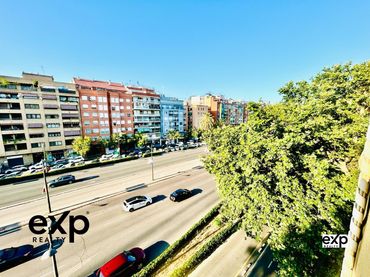 Piso con ascensor en venta en CID