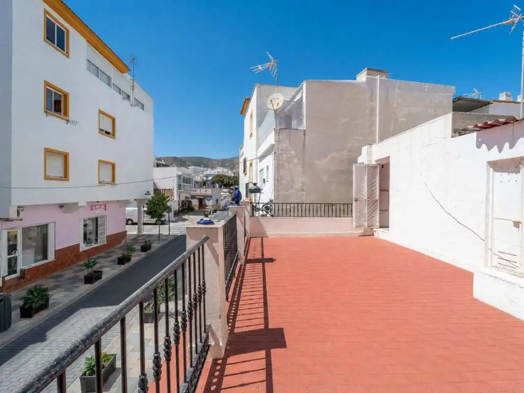 Vista exterior de Casa o xalet en venda en Torremolinos amb Calefacció