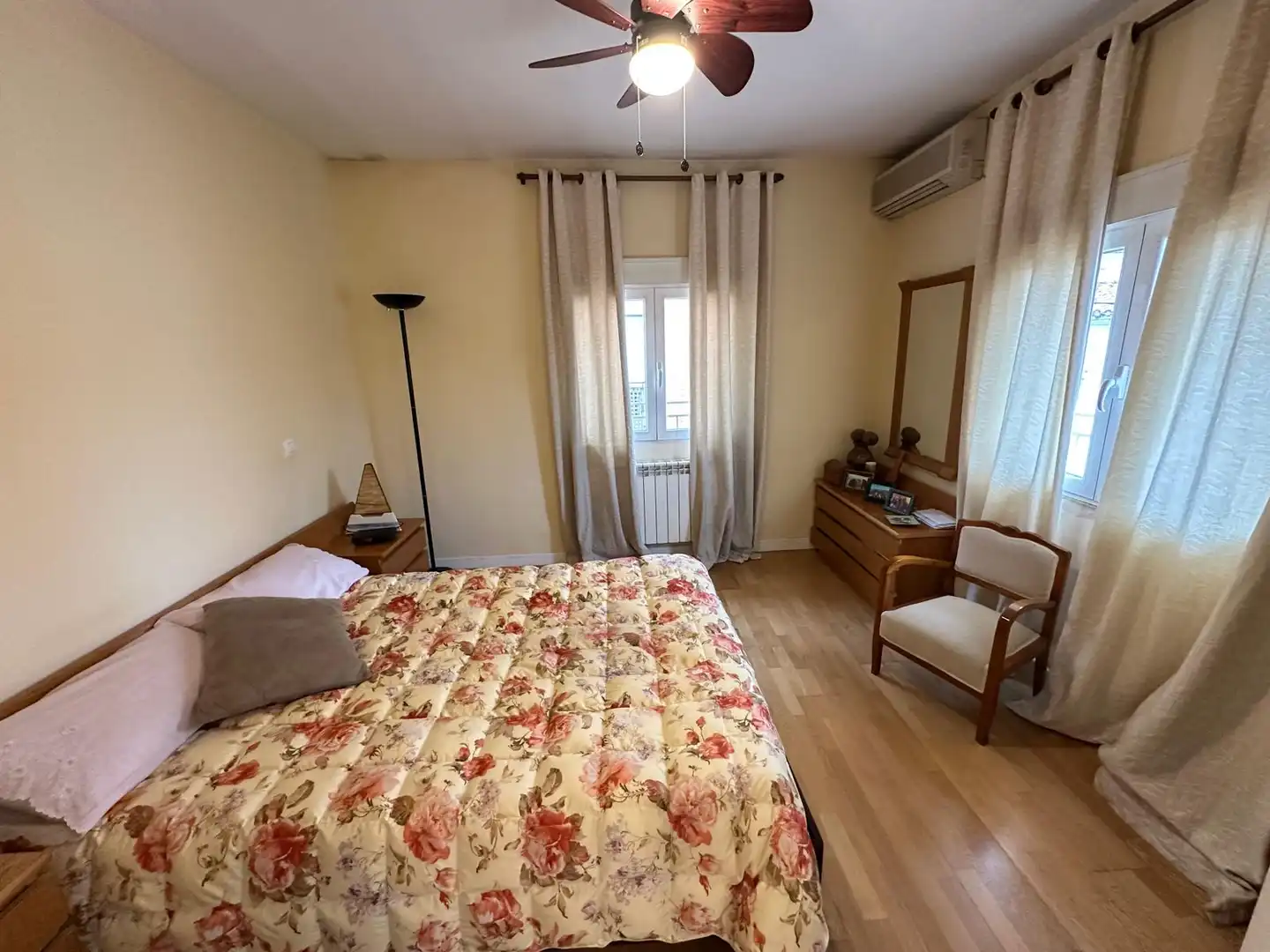 Dormitori de Casa o xalet en venda en Talavera de la Reina amb Aire condicionat, Calefacció i Terrassa