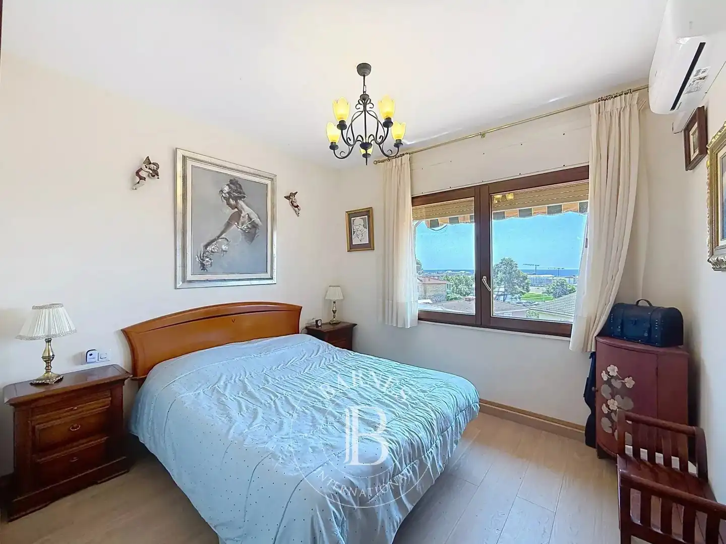 Dormitori de Casa o xalet en venda en Santa Susanna amb Aire condicionat, Calefacció i Jardí privat