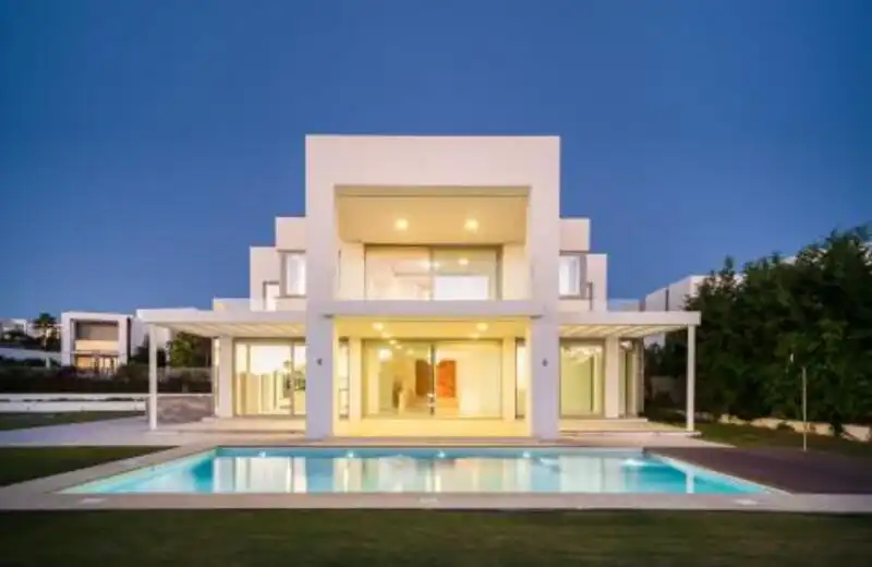 Casa amb terrassa en venda a Las Chapas - El Rosario
