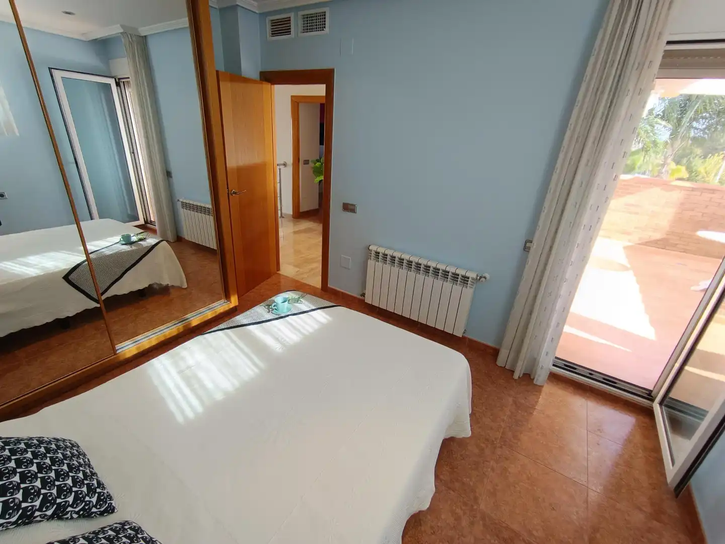 Dormitori de Casa o xalet en venda en Murcia amb Aire condicionat, Calefacció i Jardí privat
