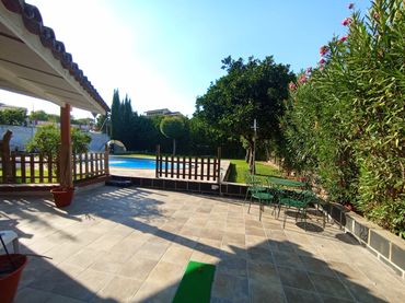 Villa con piscina in vendita a Norte-Sierra