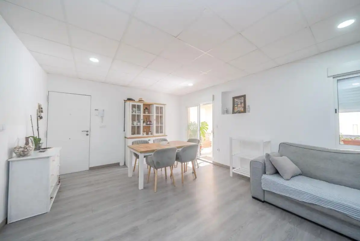 Piso con terraza en venta en Carrer Antonio Machado, imagen 8