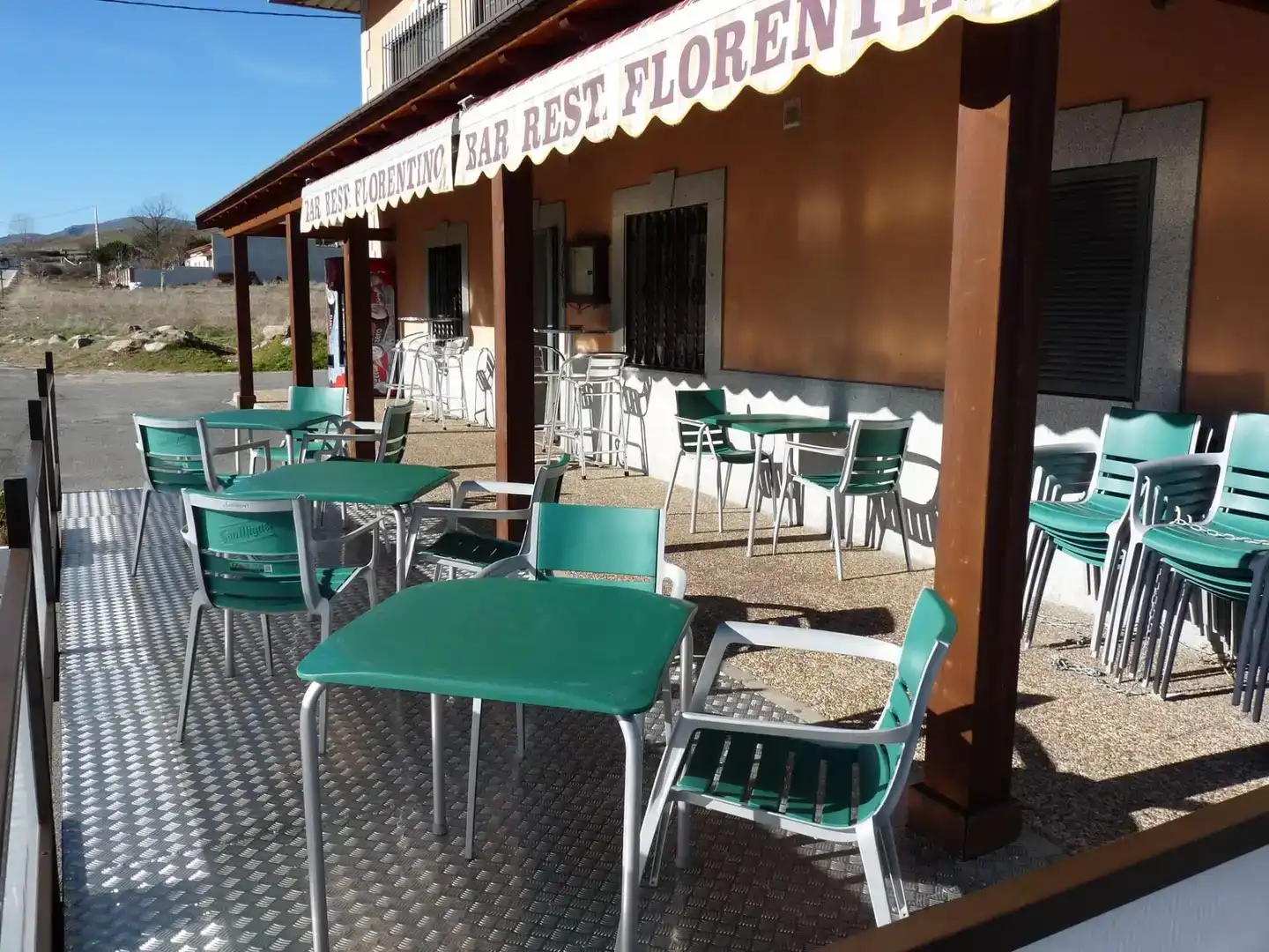 Local de lloguer en Solosancho amb Aire condicionat i Moblat