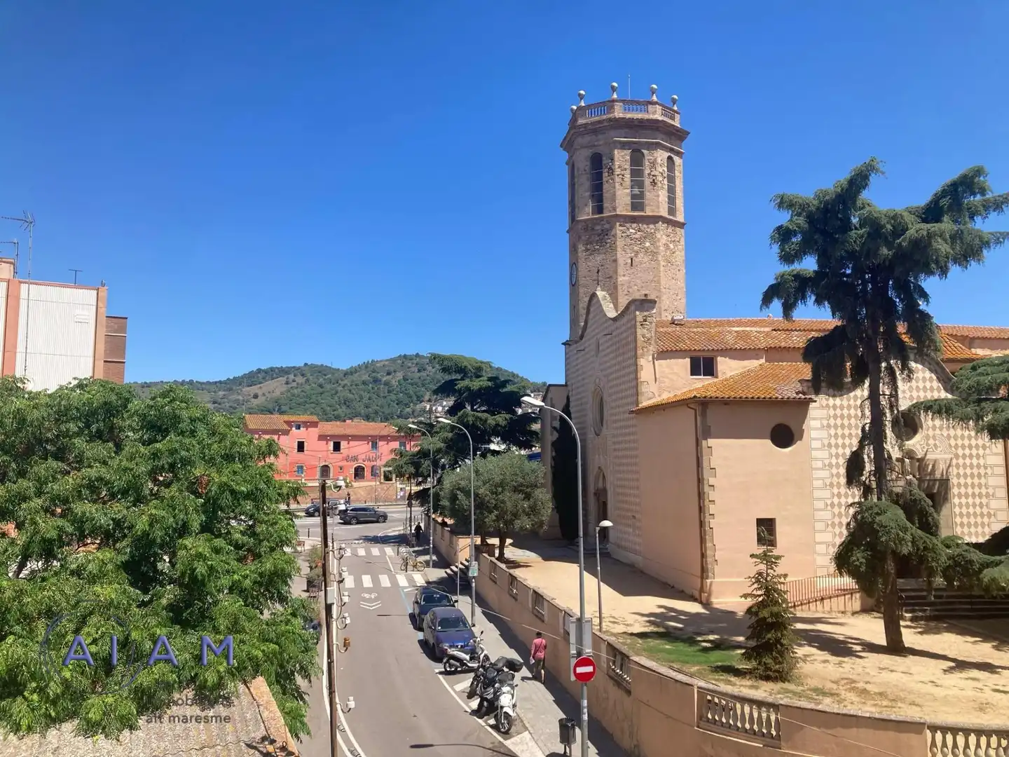 Vista exterior de Pis en venda en Pineda de Mar amb Terrassa i Piscina comunitària