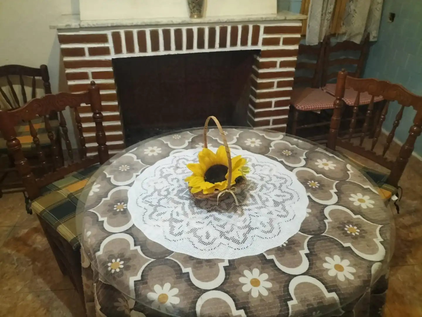 Country house zum Verkauf in Navarrés mit Privatgarten, Terrasse und Balkon