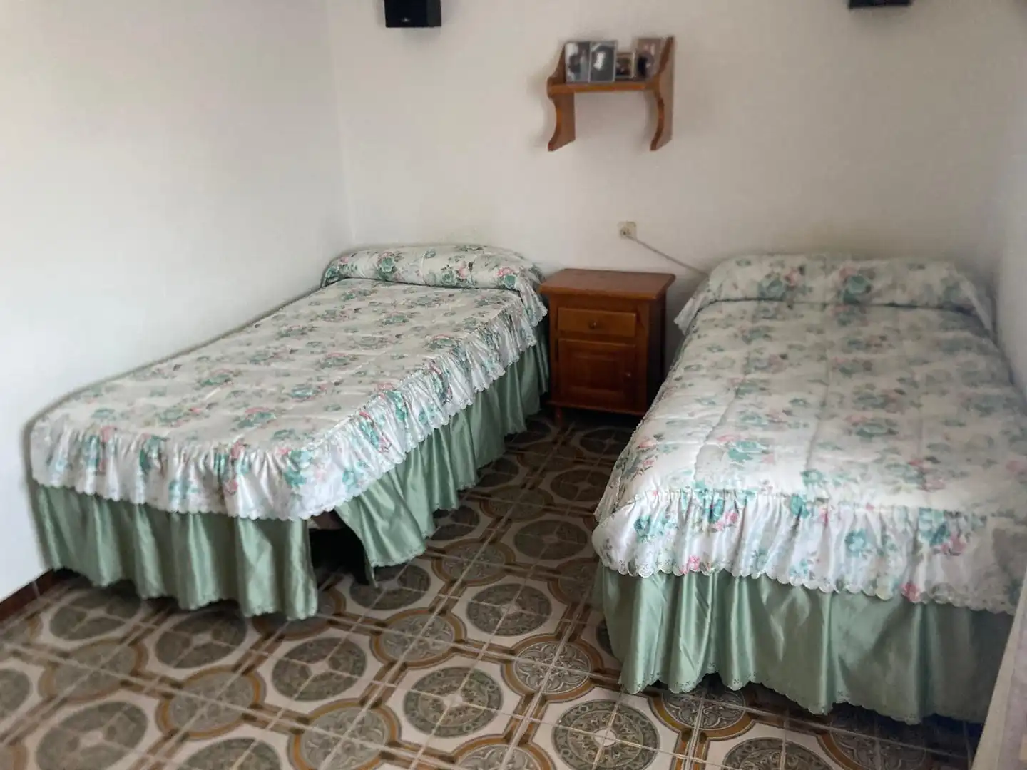 Bedroom of Detached homes for sale in Argés  with Heating, Private garden and Terrace