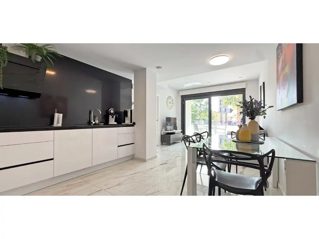 Apartament amb terrassa en venda a Calle Lagos de Covadonga, imagen 7