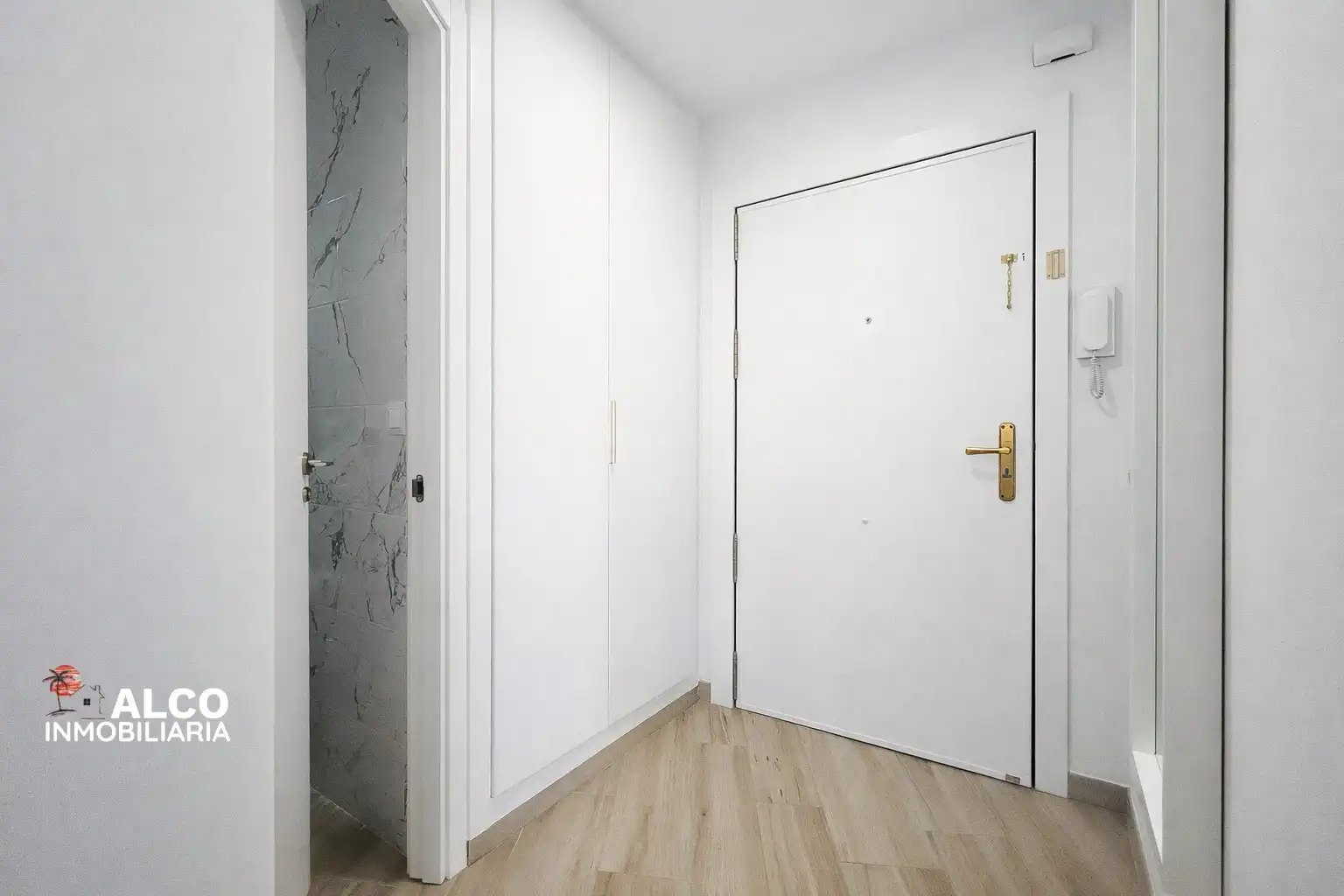 Estudio en venta en Torrox con Aire acondicionado, Calefacción y Piscina