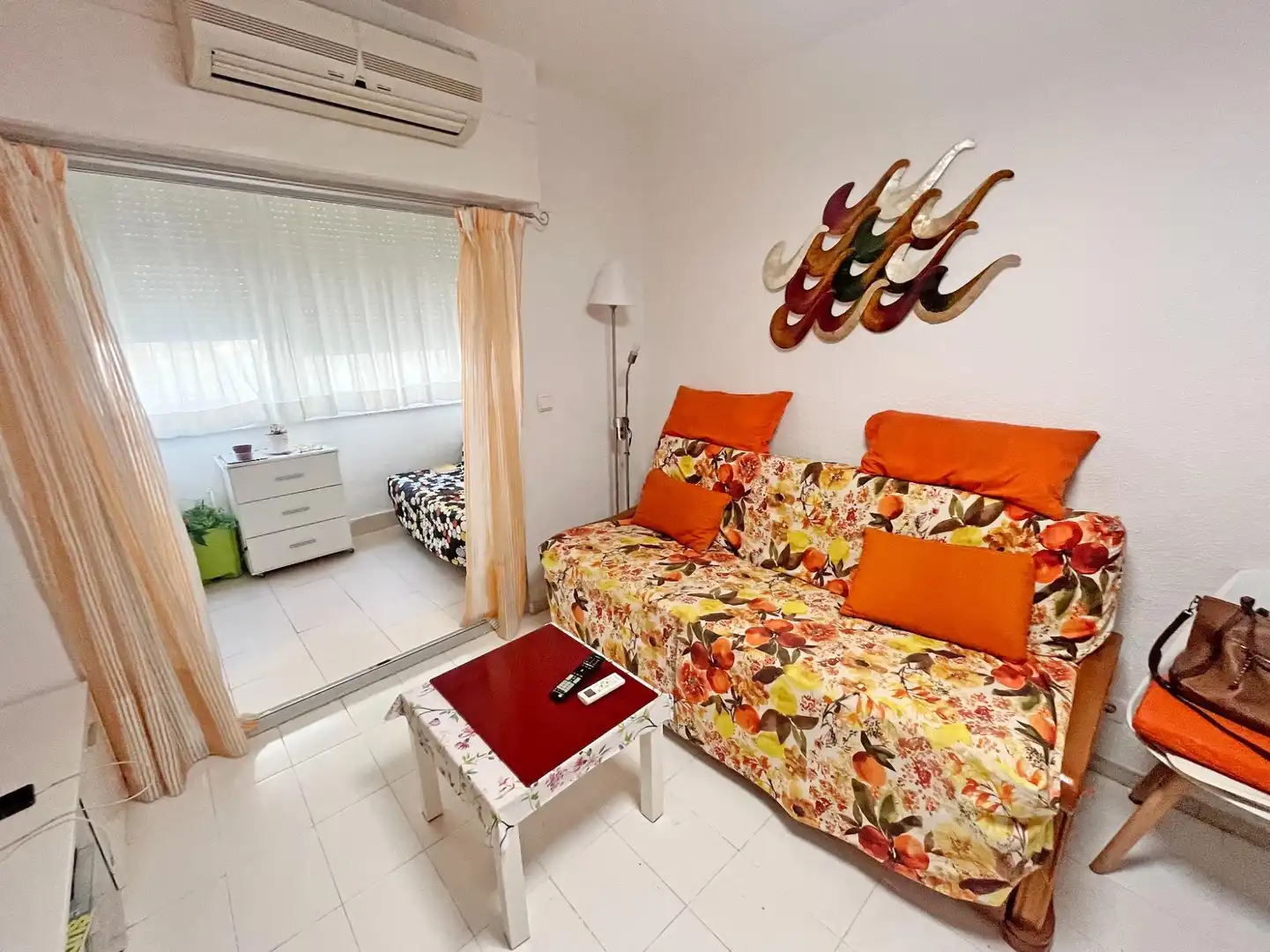 Apartament amb ascensor en venda a Calle ARENAS