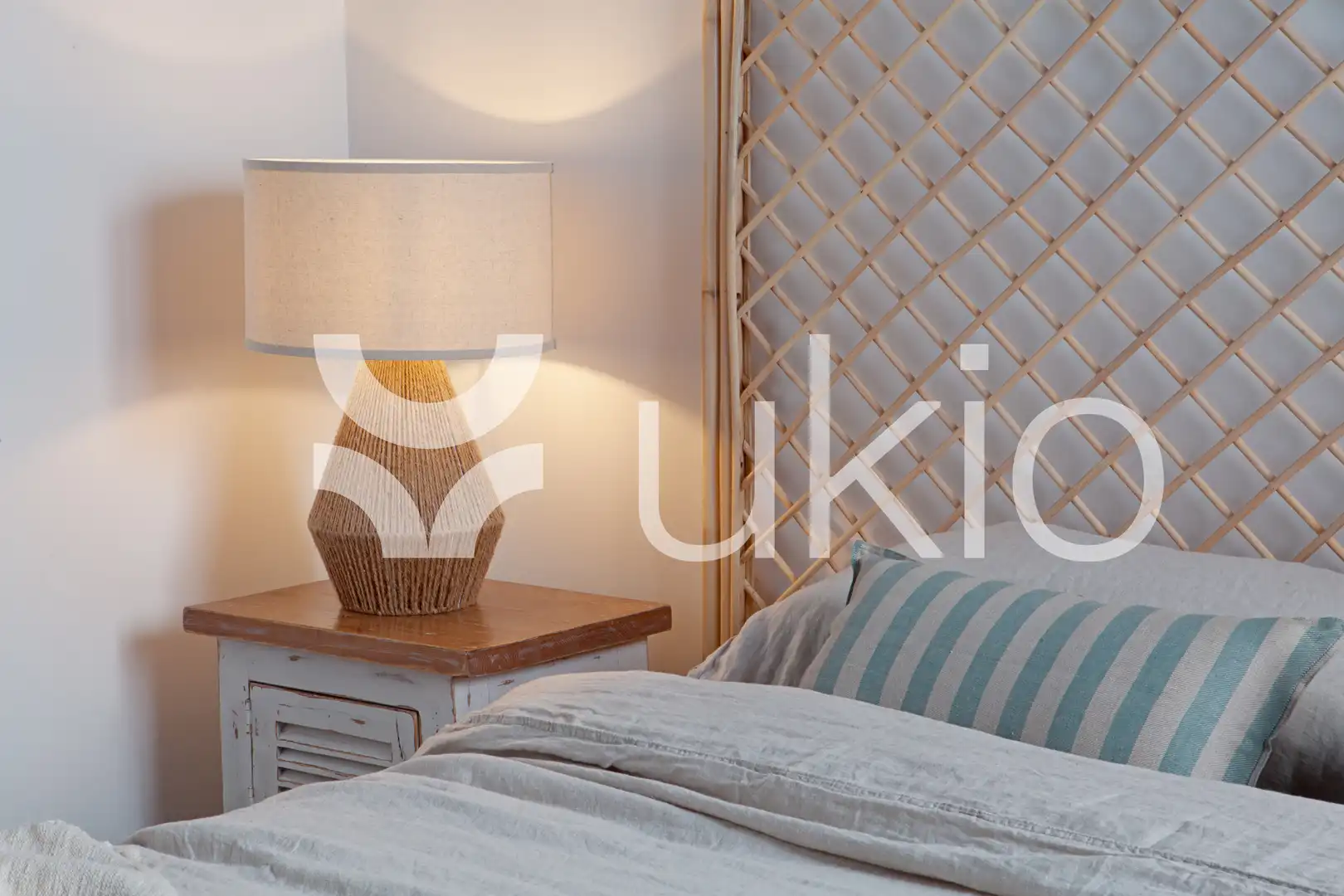 Habitación de Apartamento de alquiler en Madrid con Aire acondicionado, Terraza y Amueblado