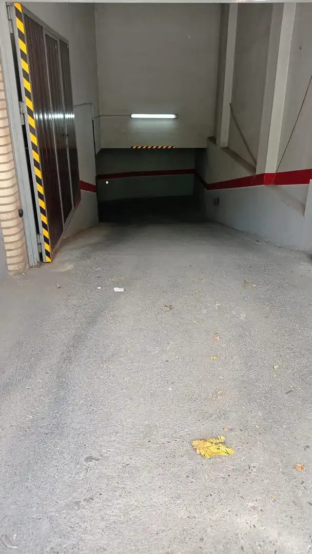 Aparcament de Garatge de lloguer en Monzón
