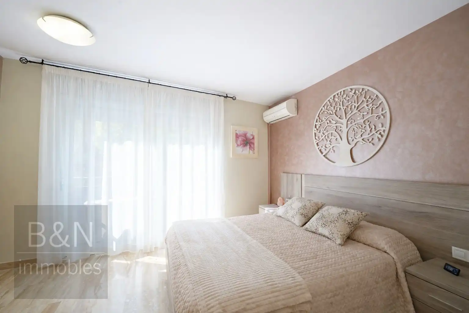 Habitación de Casa o chalet en venta en Terrassa con Aire acondicionado, Calefacción y Terraza