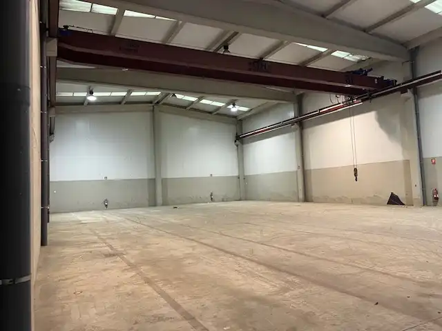 Industrial buildings for rent in Santander