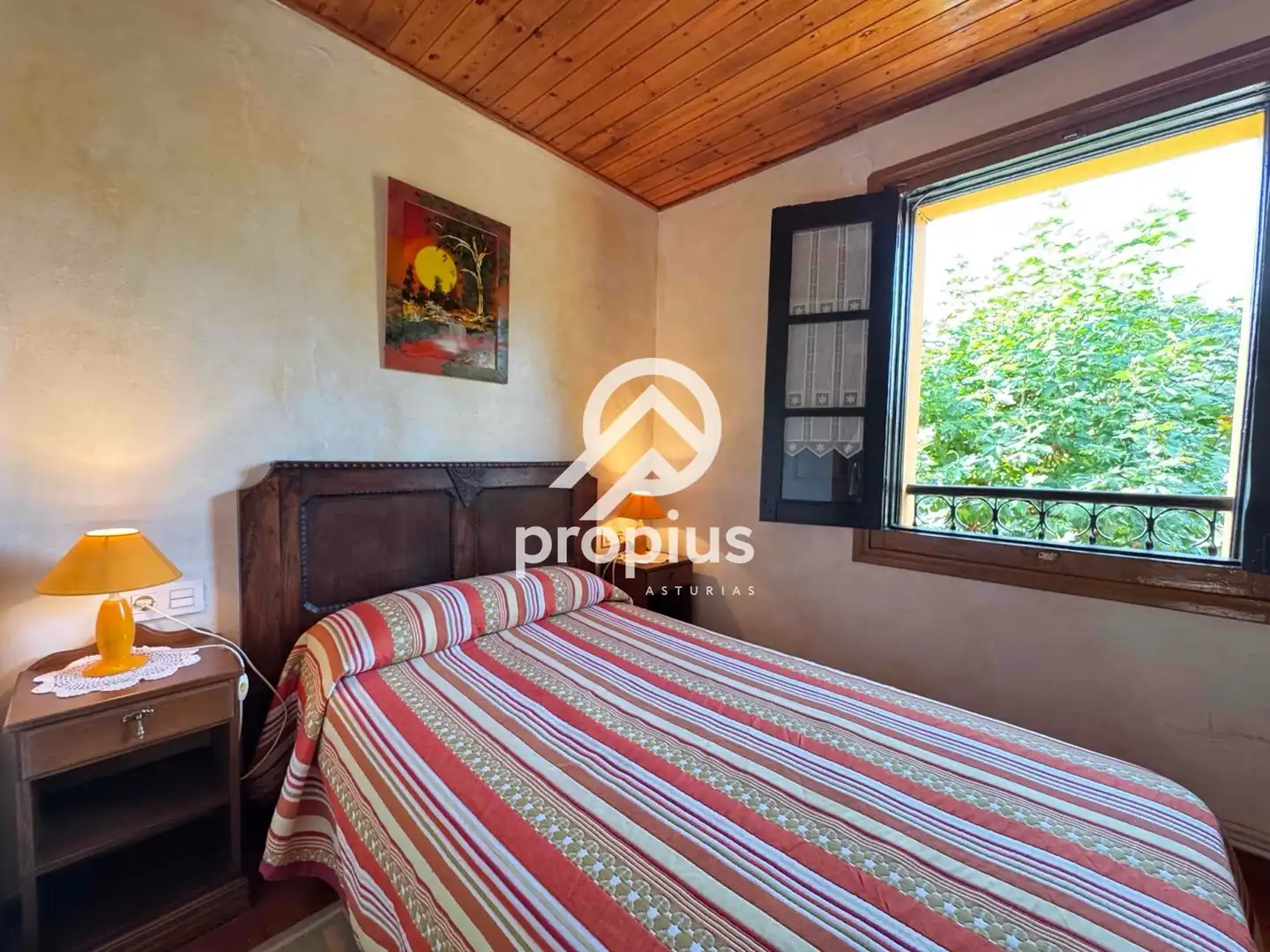 Habitación de Casa o chalet en venta en Parres con Calefacción, Jardín privado y Parquet