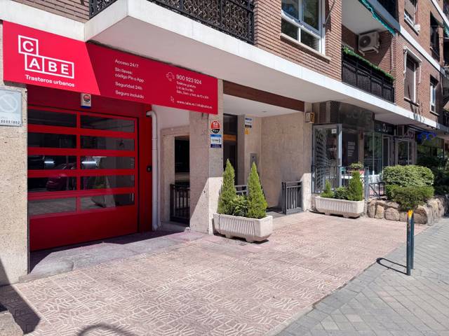 Trastero en Alquiler en Calle de Víctor de la Serna, 7 en Hispanoamérica - Bernabéu