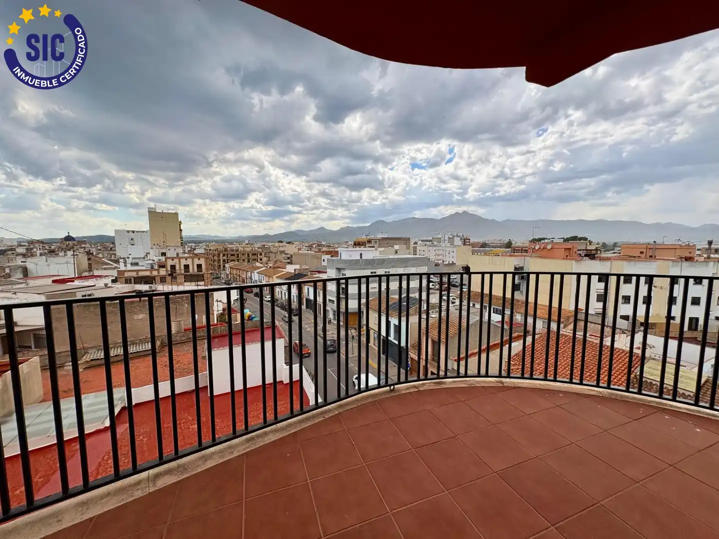 Vista exterior de Piso en venta en Nules con Aire acondicionado, Calefacción y Balcón